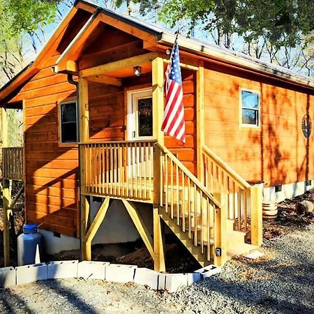 New Serene, Fun & Comfy Cabin- Covered Deck, Grill, Arcade Murphy Zewnętrze zdjęcie