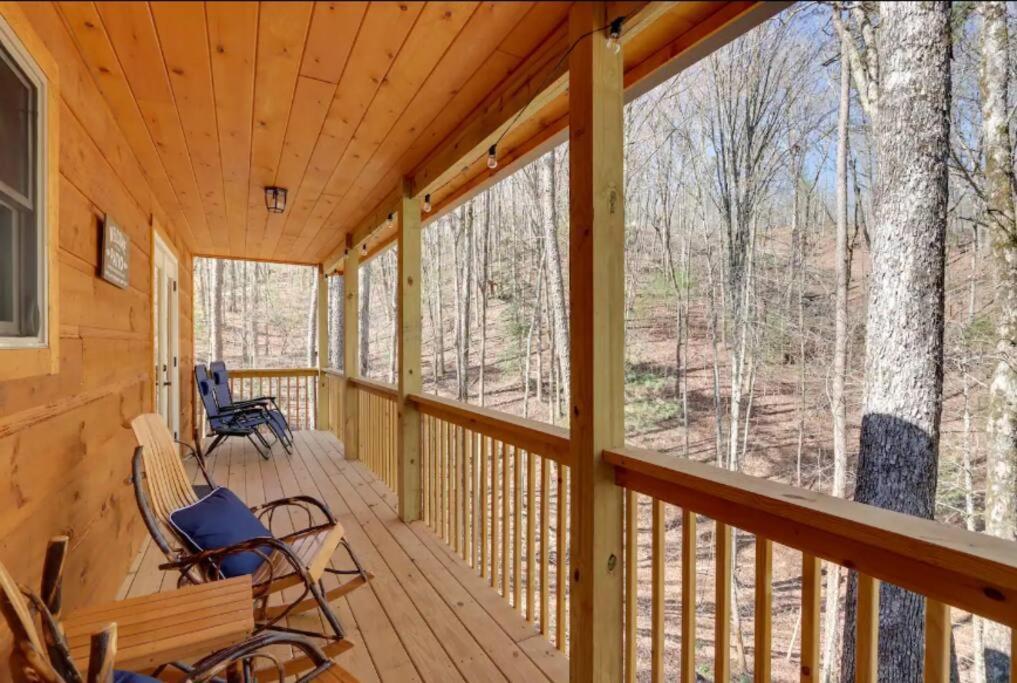 New Serene, Fun & Comfy Cabin- Covered Deck, Grill, Arcade Murphy Zewnętrze zdjęcie